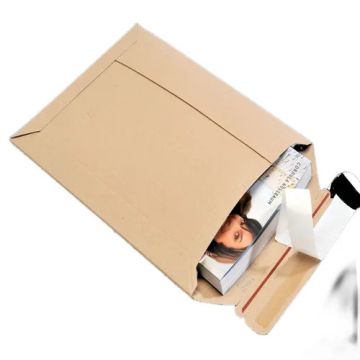 Pochette carton recyclé brune à fermeture adhésive ouverture petit côté